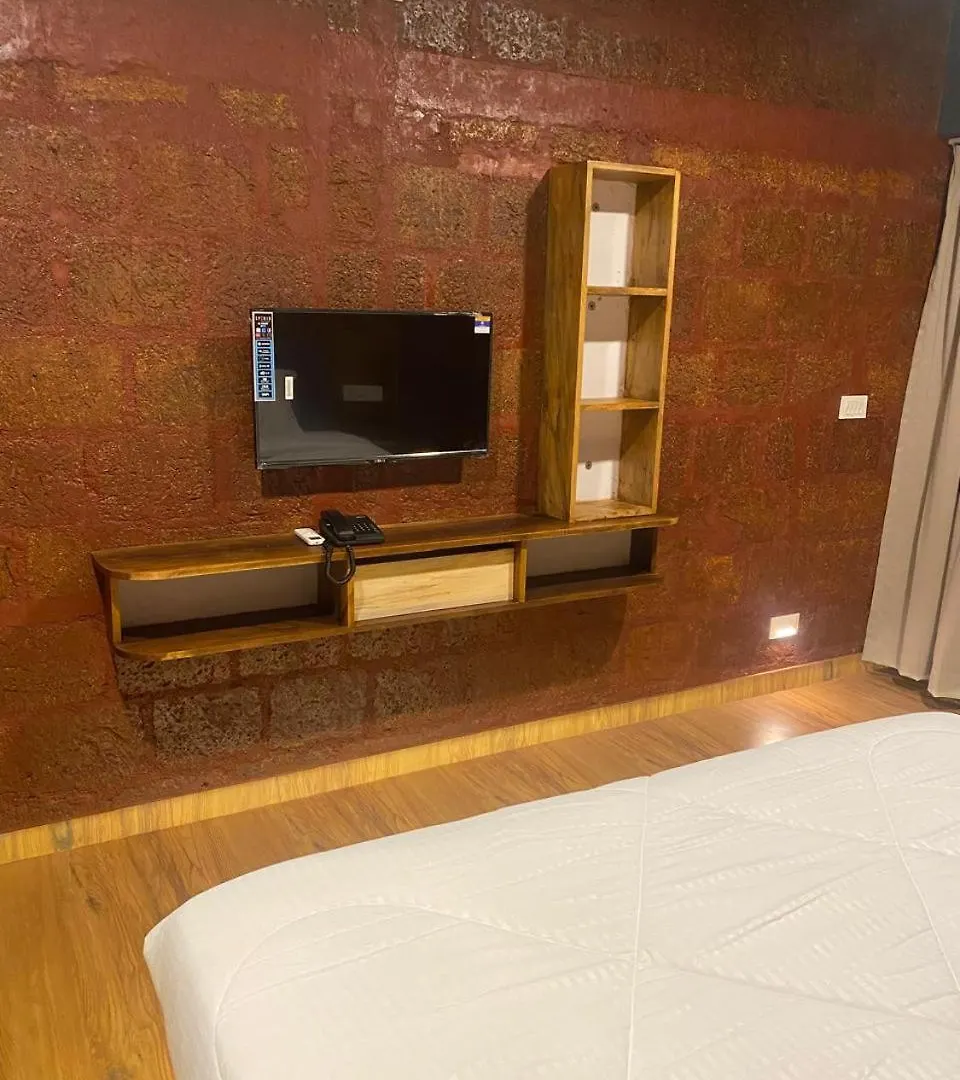 Brunton Havens Hotel Meppadi